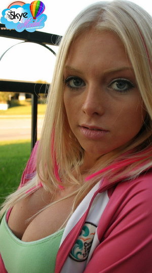 18 year old girl Ally Styles smokes before a nut sac nudeing BJ and a sexy